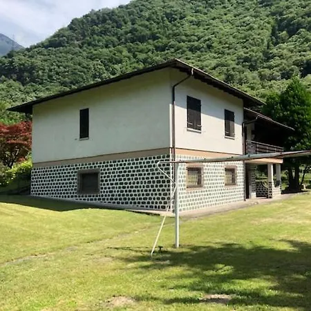 Colico Laghetto Villa Carriola