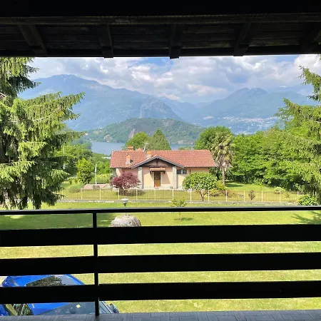Colico Laghetto Villa